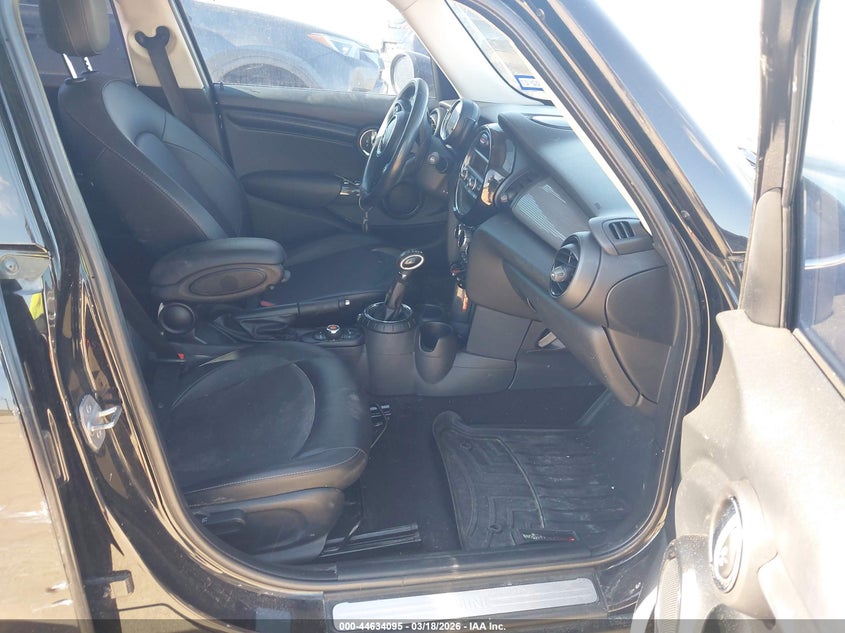 2016 Mini Hardtop Cooper