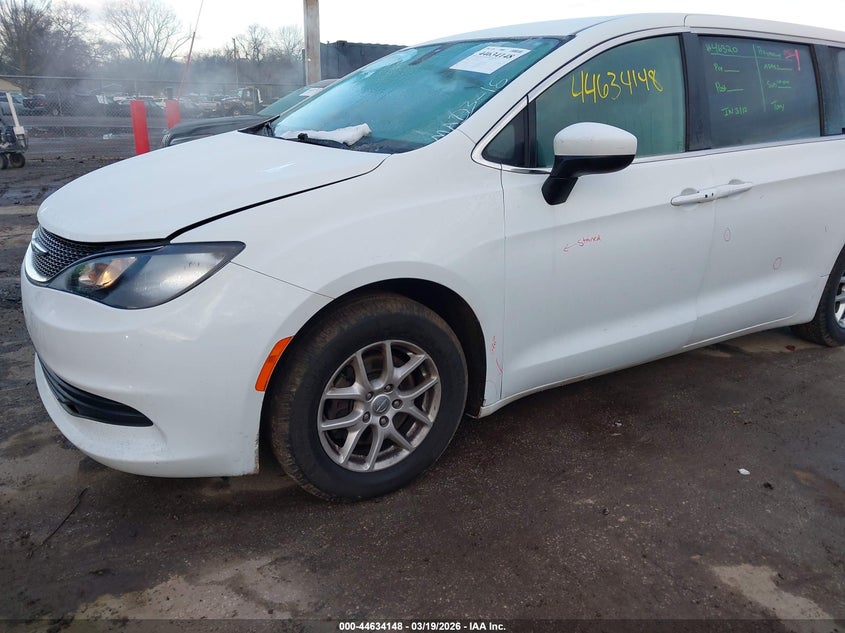 2017 Chrysler Pacifica Lx