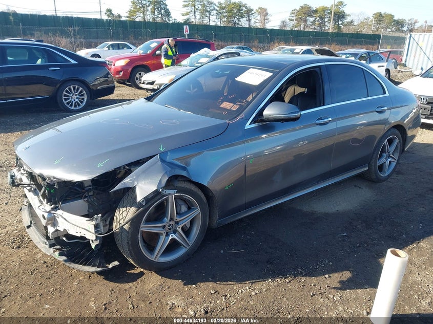 2018 Mercedes-Benz E 300 4Matic
