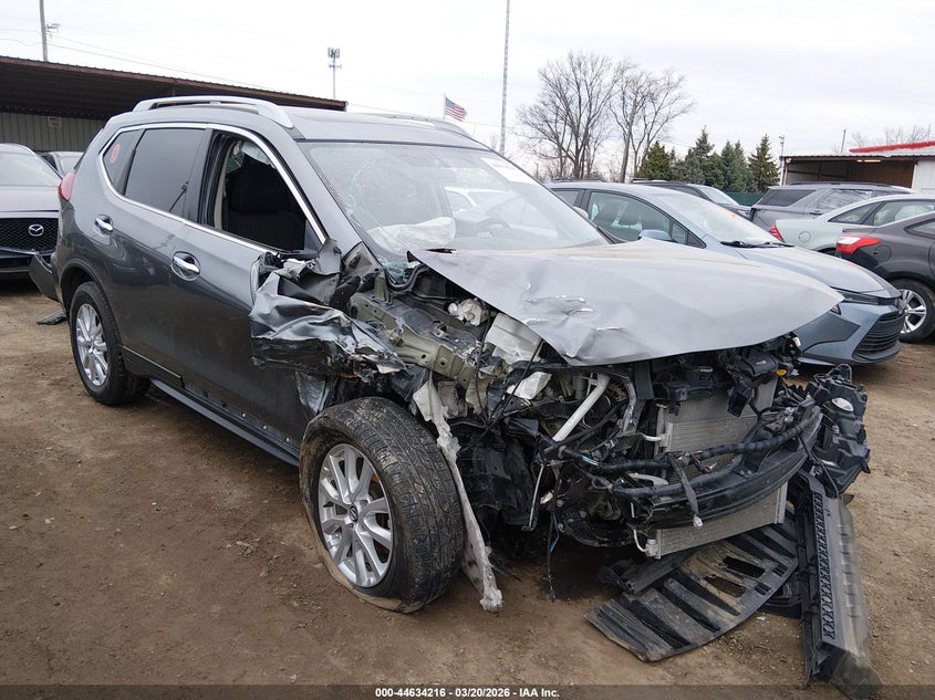 2018 Nissan Rogue Sv