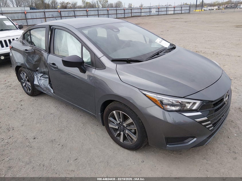 2025 Nissan Versa 1.6 S