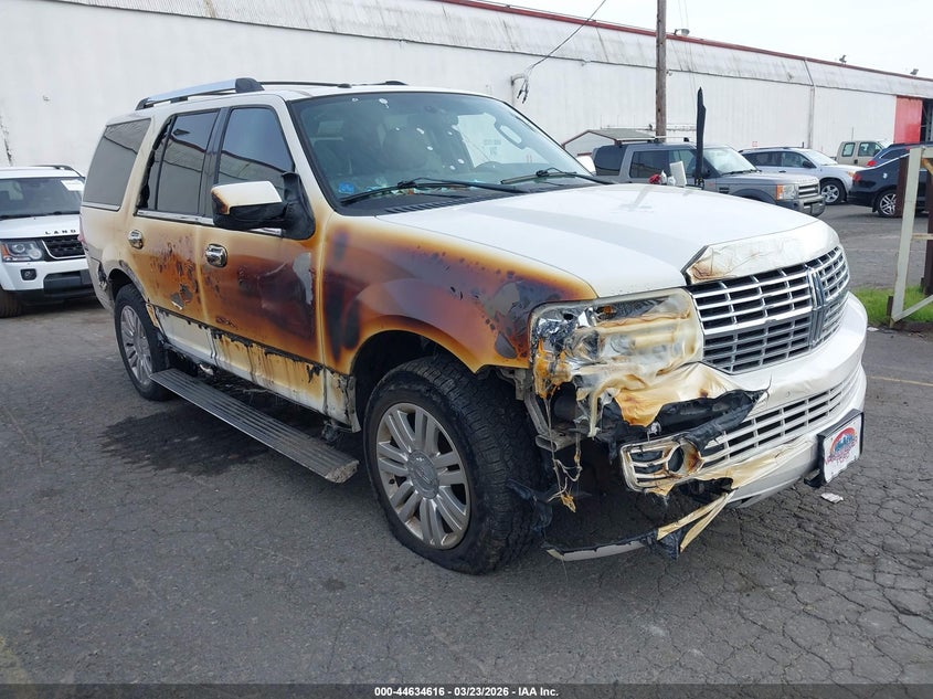 2011 LINCOLN NAVIGATOR