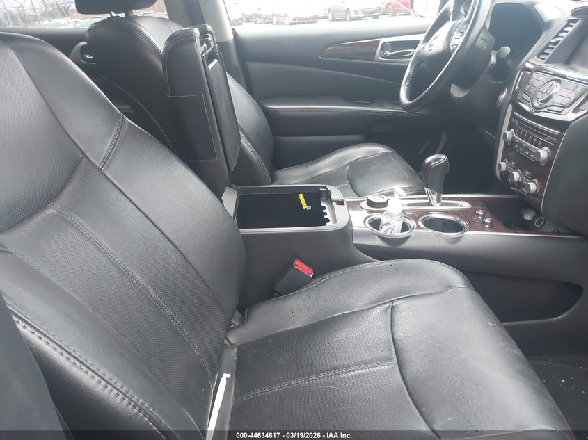 2013 Nissan Pathfinder Platinum