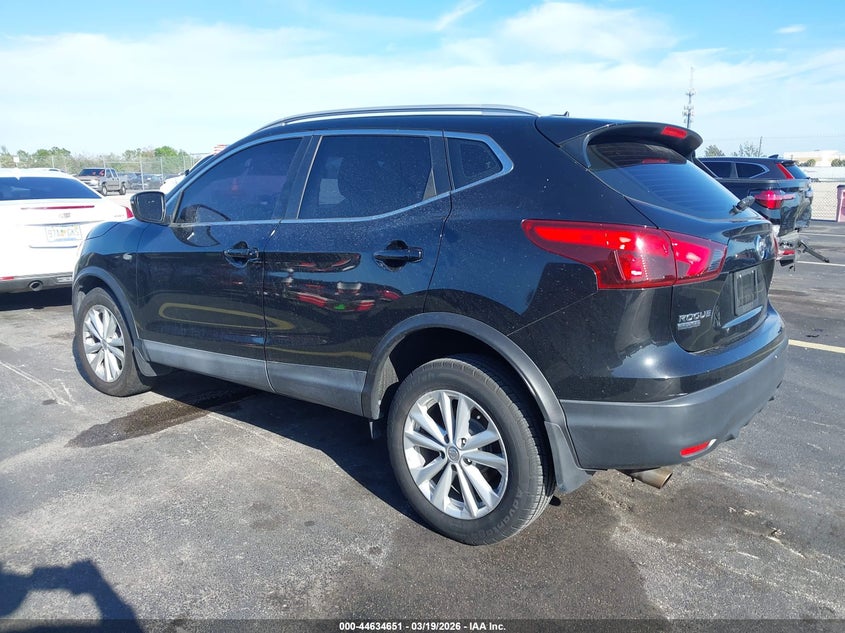 2017 Nissan Rogue Sport Sv