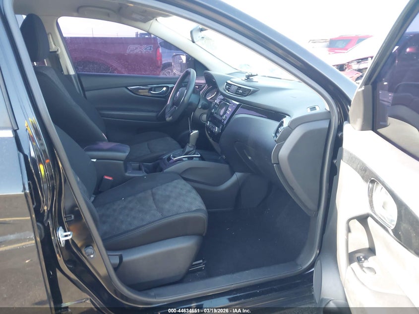 2017 Nissan Rogue Sport Sv