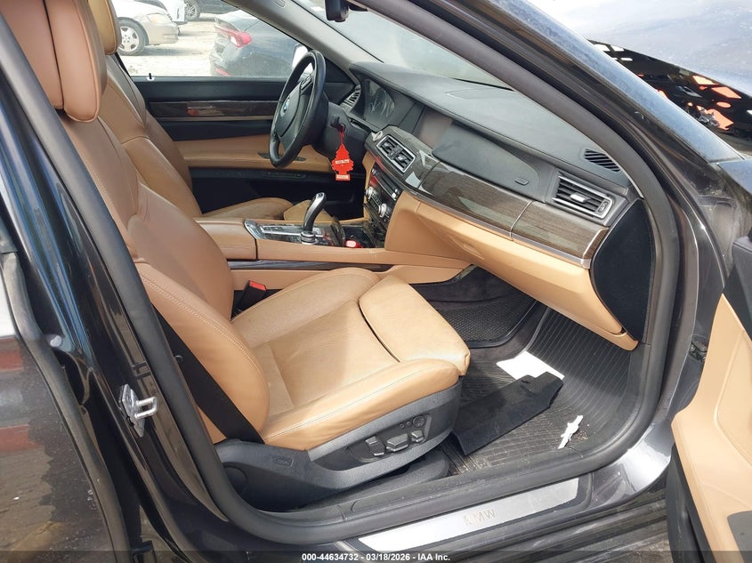 2011 BMW 750Li xDrive