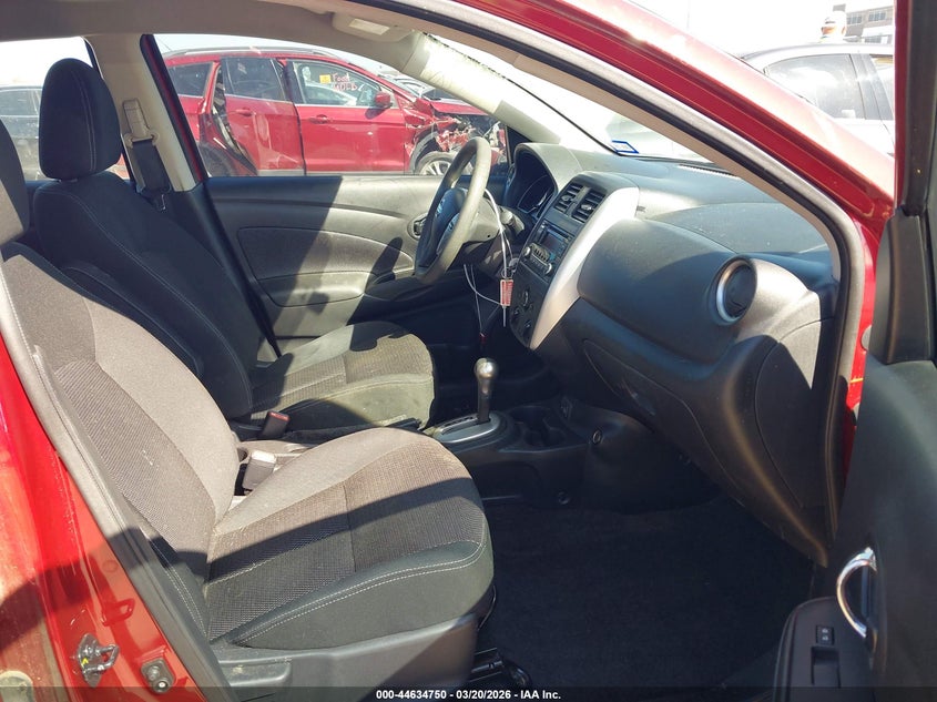 2017 Nissan Versa 1.6 Sv