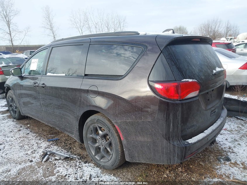2018 Chrysler Pacifica Limited