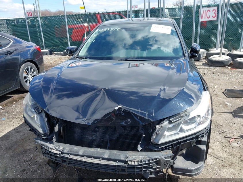 2016 HONDA ACCORD EX-L V-6 — Photo 13