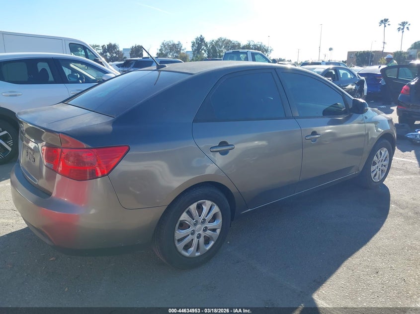 Vin: knafu4a25c5594787, lot: 45131933, kia forte ex 20124
