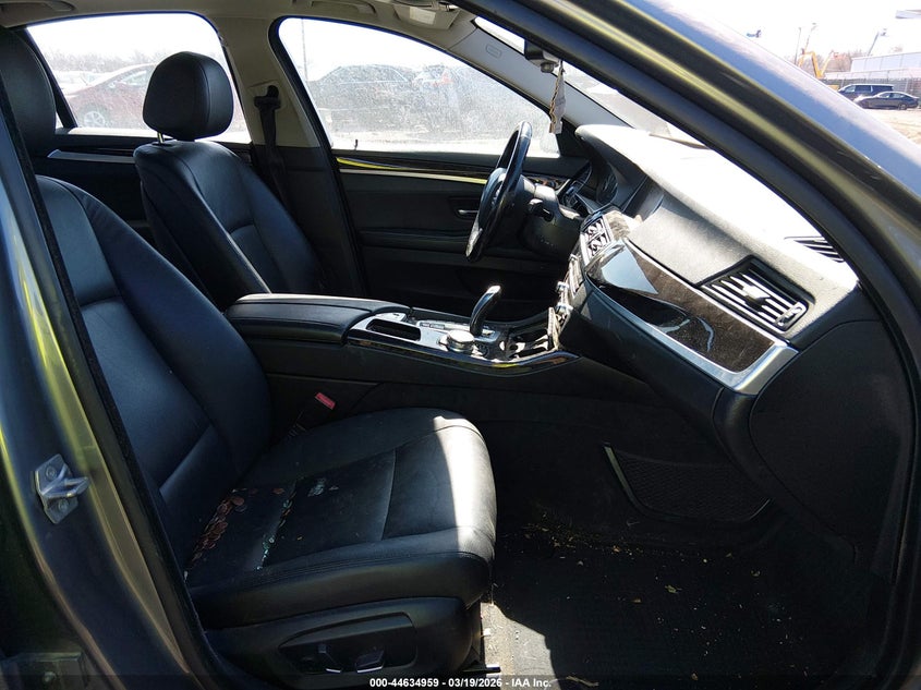 2015 BMW 528I xDrive