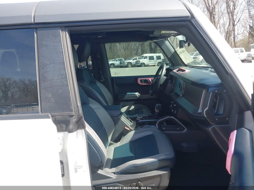 2022 Ford Bronco Outer Banks