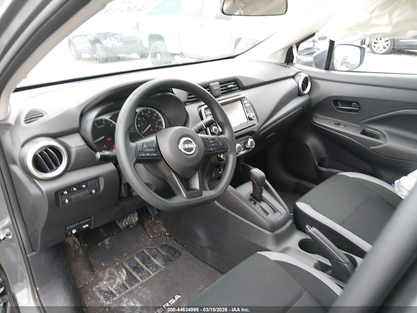 2025 Nissan Versa 1.6 S