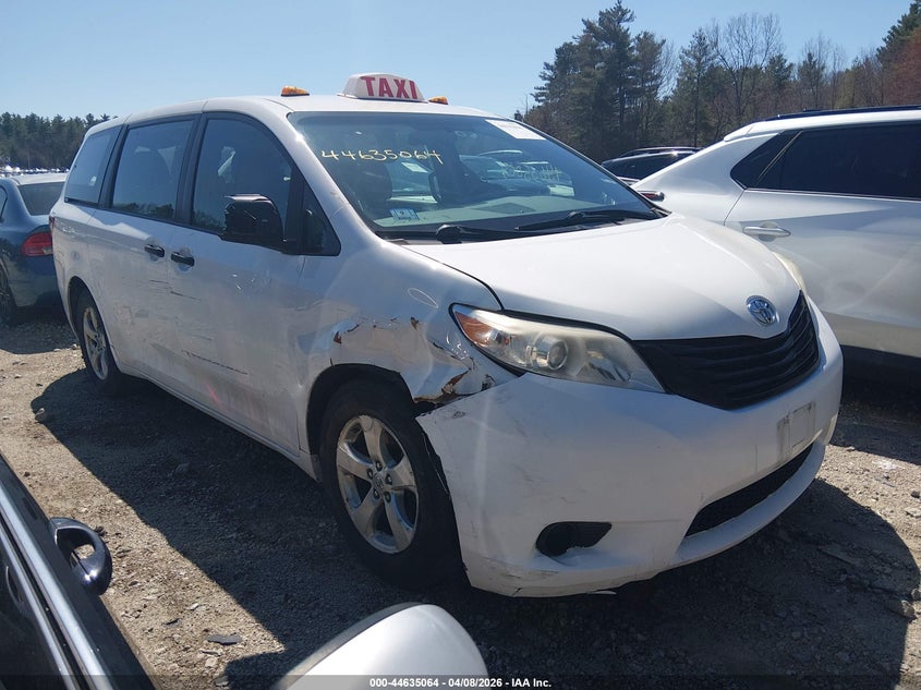 2017 Toyota Sienna L 7 Passenger
