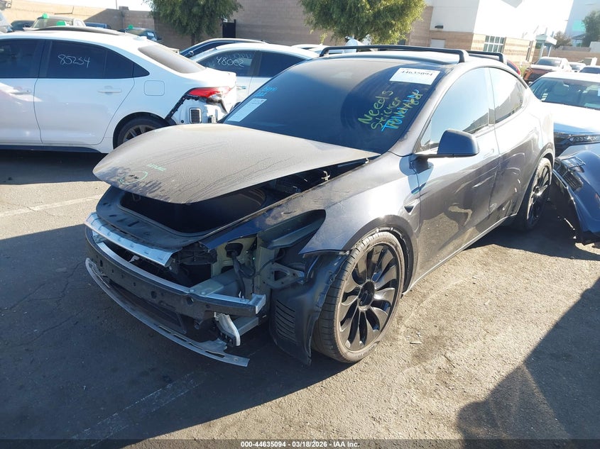 2025 Tesla Model Y Performance Dual Motor All-Wheel Drive