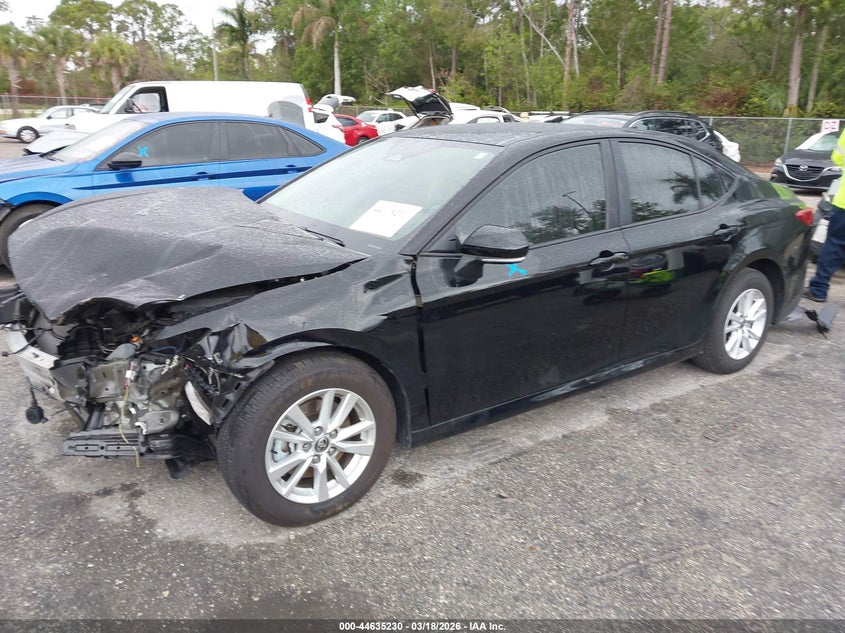 2025 Toyota Camry Le
