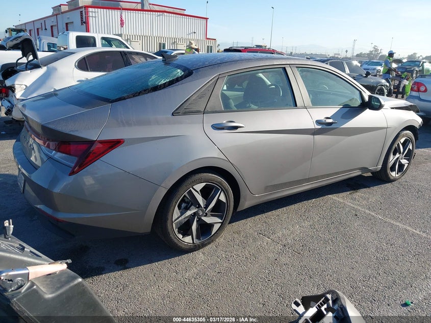 2023 Hyundai Elantra Sel