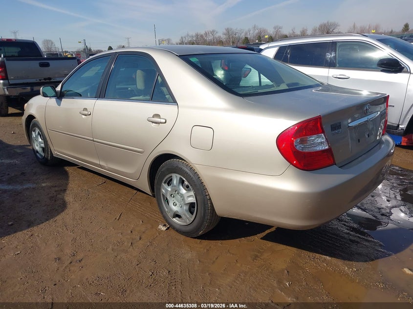 2004 Toyota Camry Le