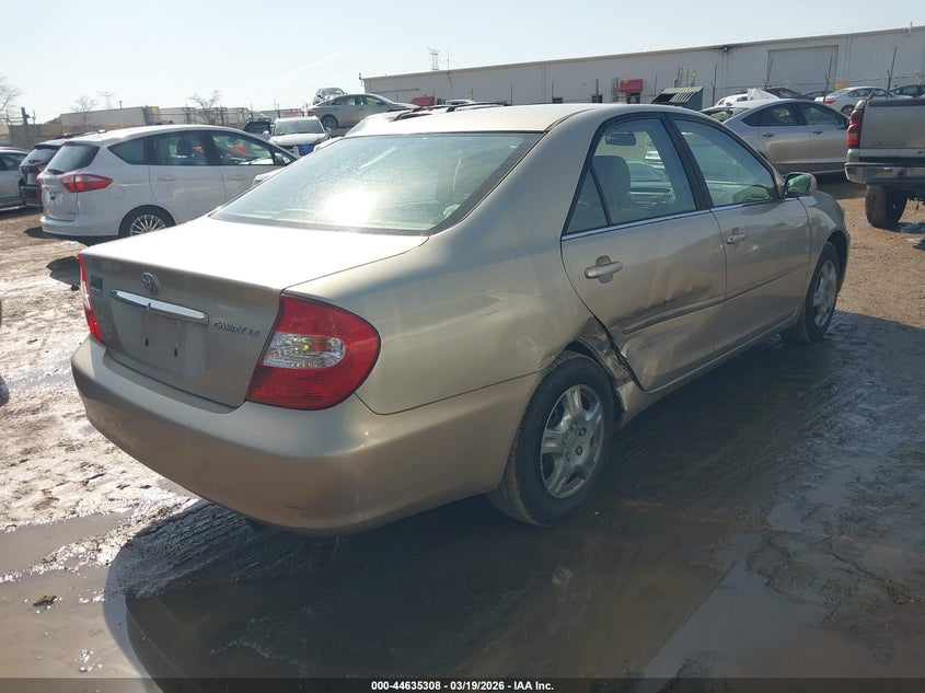 2004 Toyota Camry Le