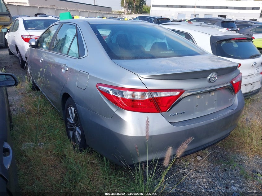 2016 Toyota Camry Se