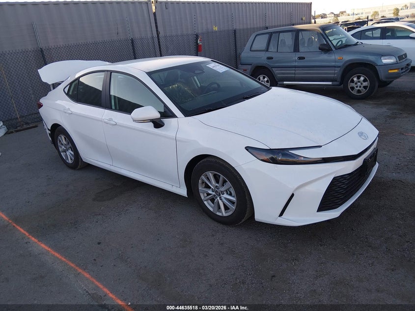 2026 Toyota Camry Le