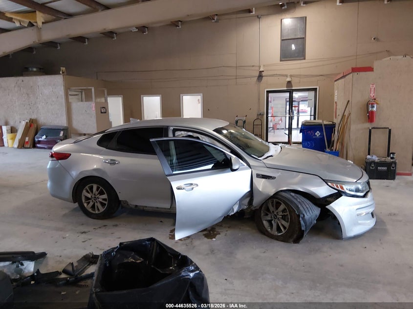 KIA OPTIMA 2018 VIN 5XXGT4L33JG238783