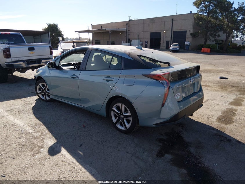 2018 Toyota Prius Three Touring