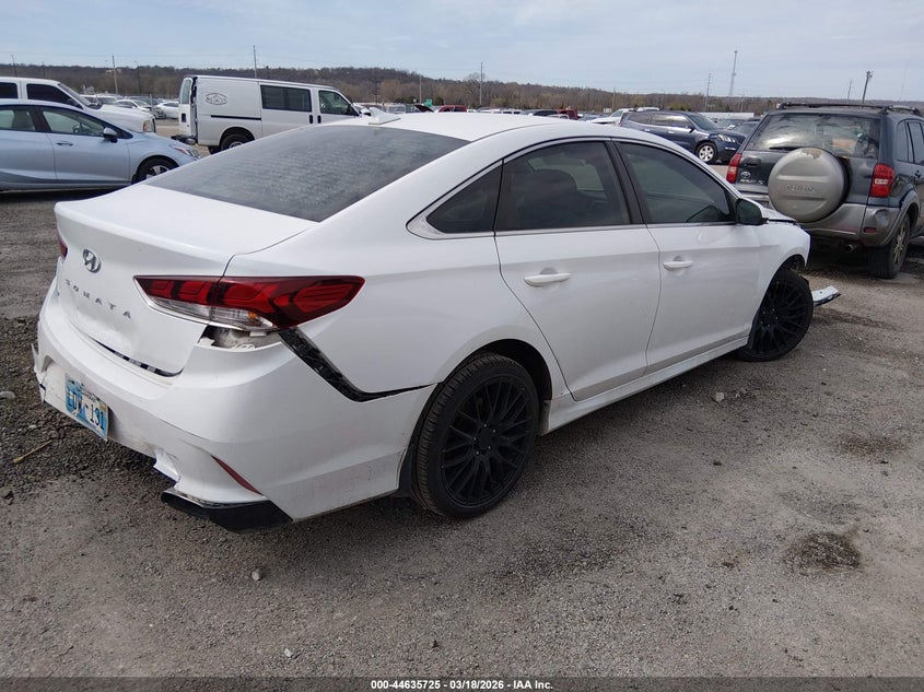 2019 HYUNDAI SONATA auction photo 4