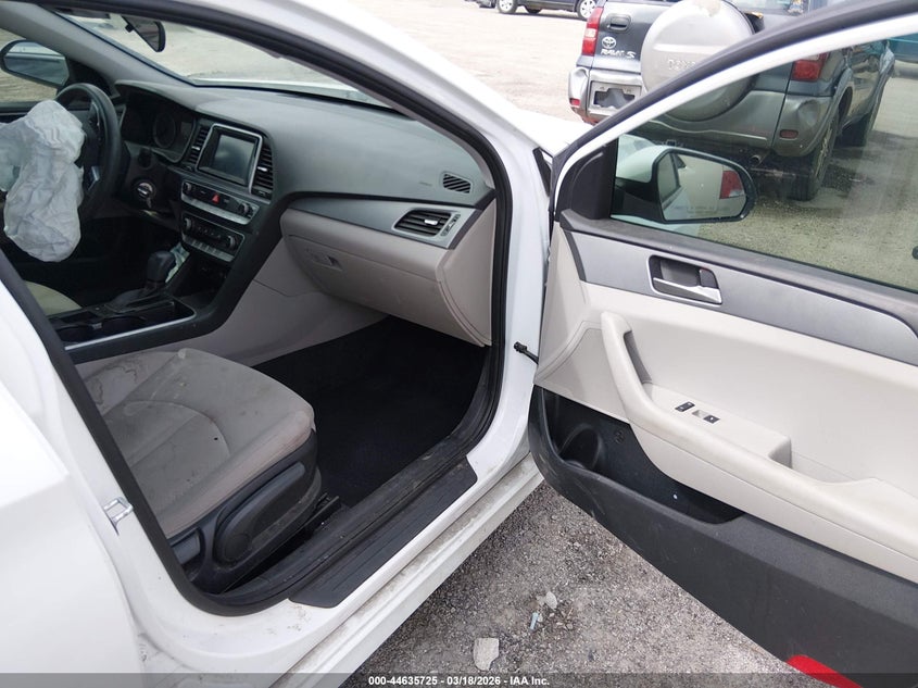 2019 HYUNDAI SONATA auction photo 5