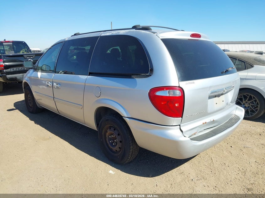 2004 Chrysler Town & Country Lx