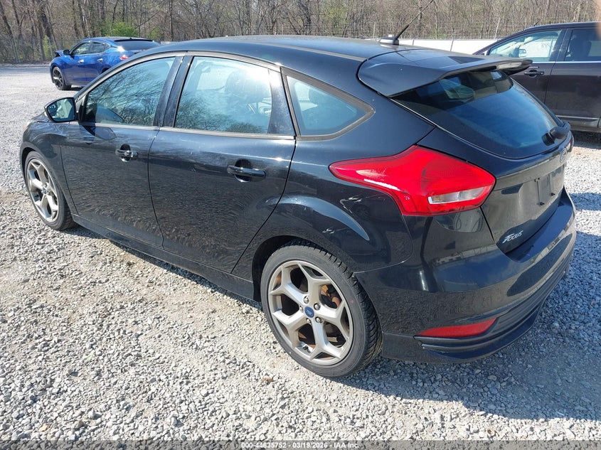 2016 Ford Focus St