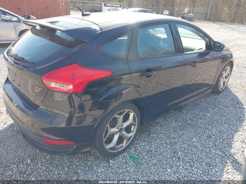2016 Ford Focus St