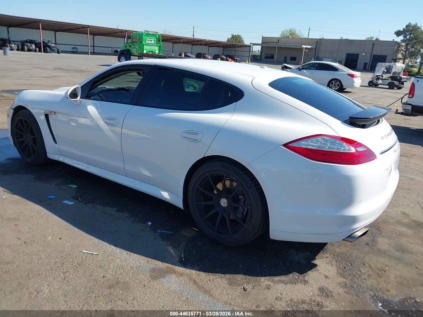 2012 Porsche Panamera 4