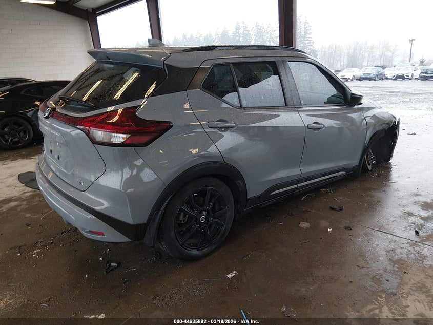 2021 Nissan Kicks Sr Xtronic Cvt