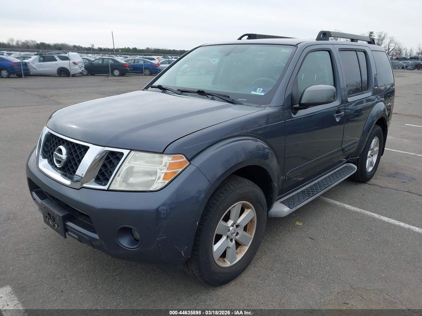 2011 Nissan Pathfinder Sv