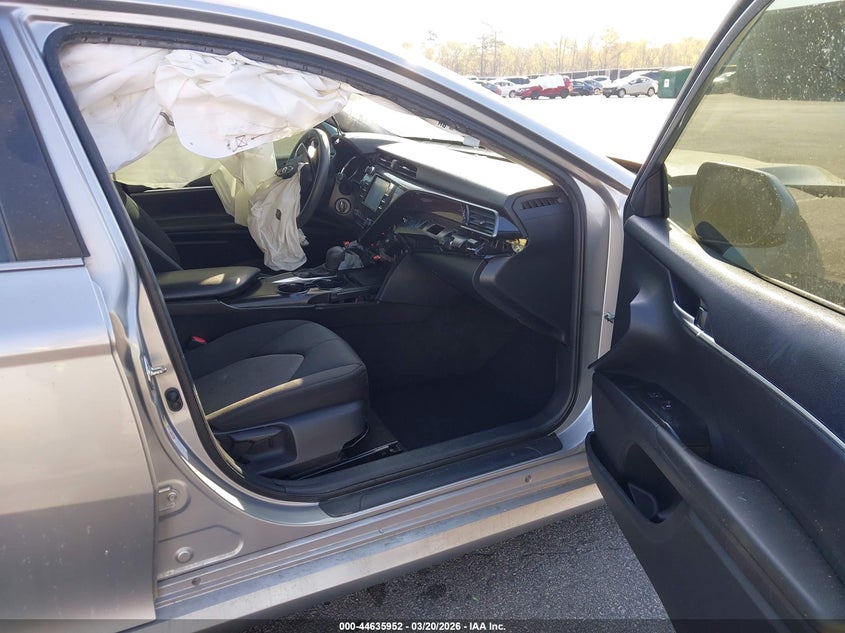 2019 Toyota Camry Le