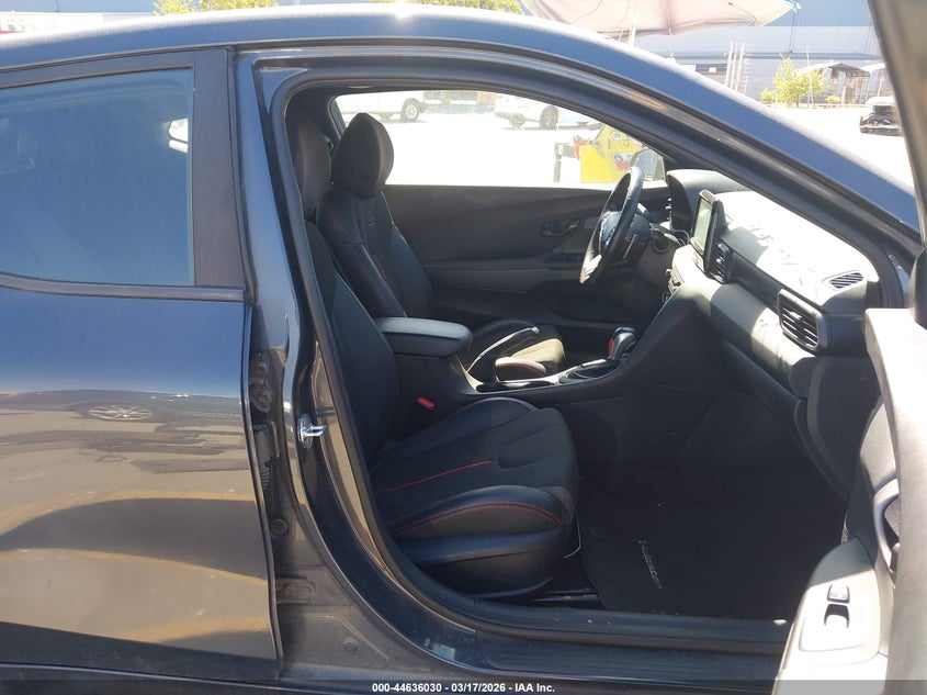 2019 Hyundai Veloster 2.0 Premium