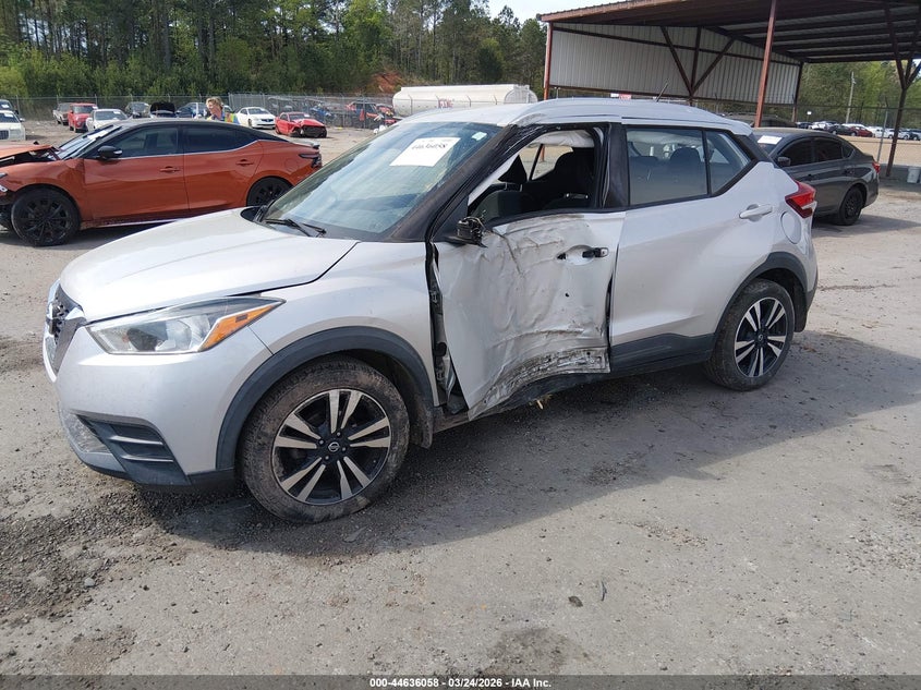 2019 Nissan Kicks Sv