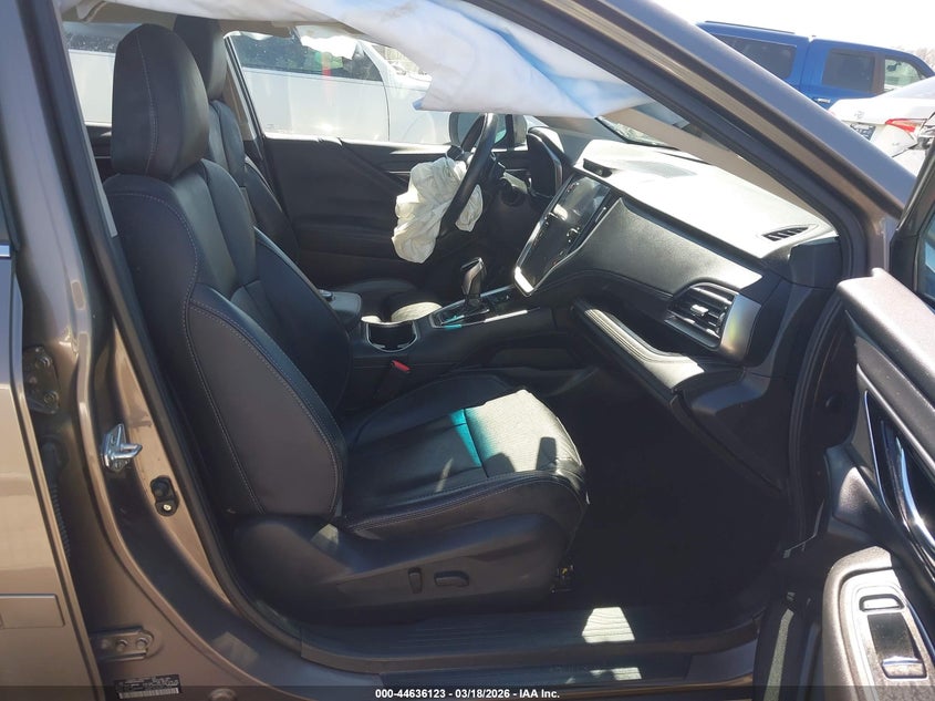 2022 Subaru Legacy Limited Xt