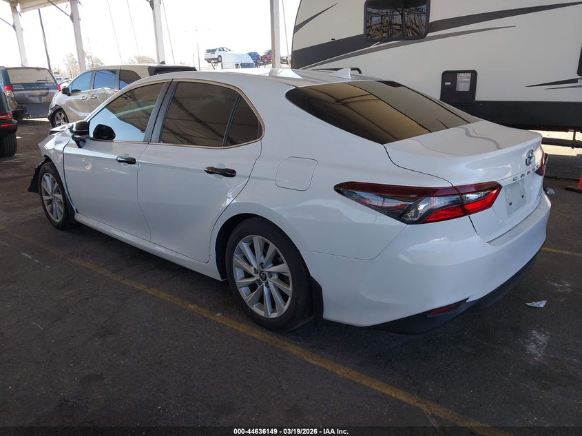 2024 Toyota Camry Le