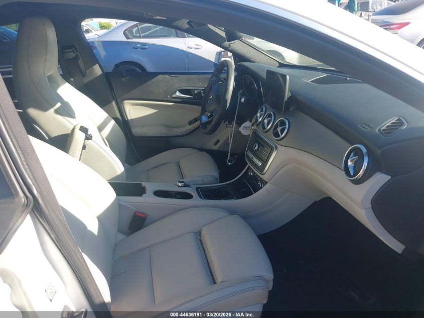 2018 Mercedes-Benz Cla 250