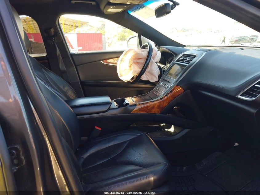 2017 Lincoln Mkx Select