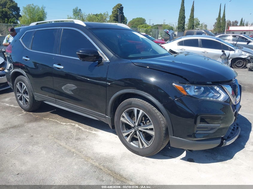 2019 Nissan Rogue Sv