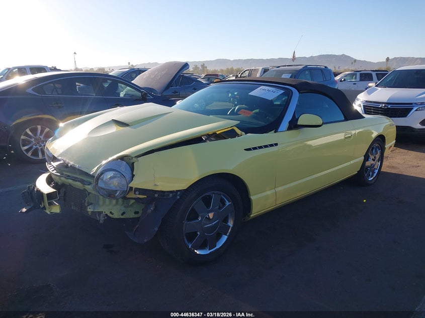 2002 FORD THUNDERBIRD auction photo 2