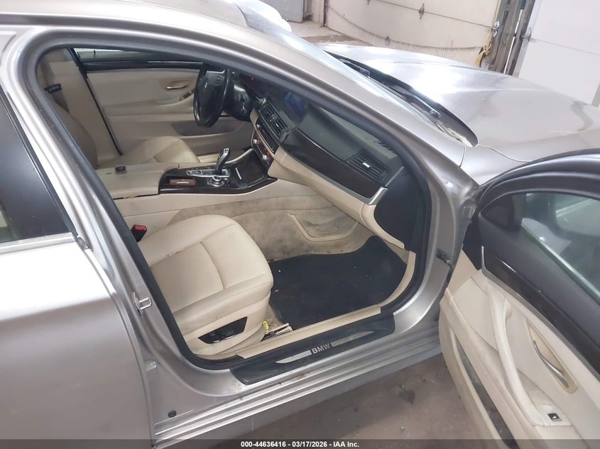 2013 BMW 528I xDrive