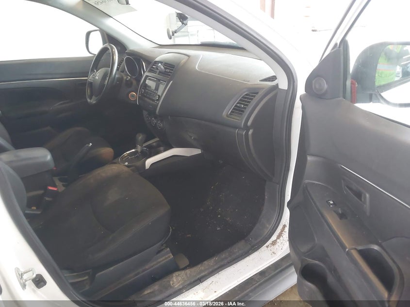 2014 Mitsubishi Outlander Sport Es
