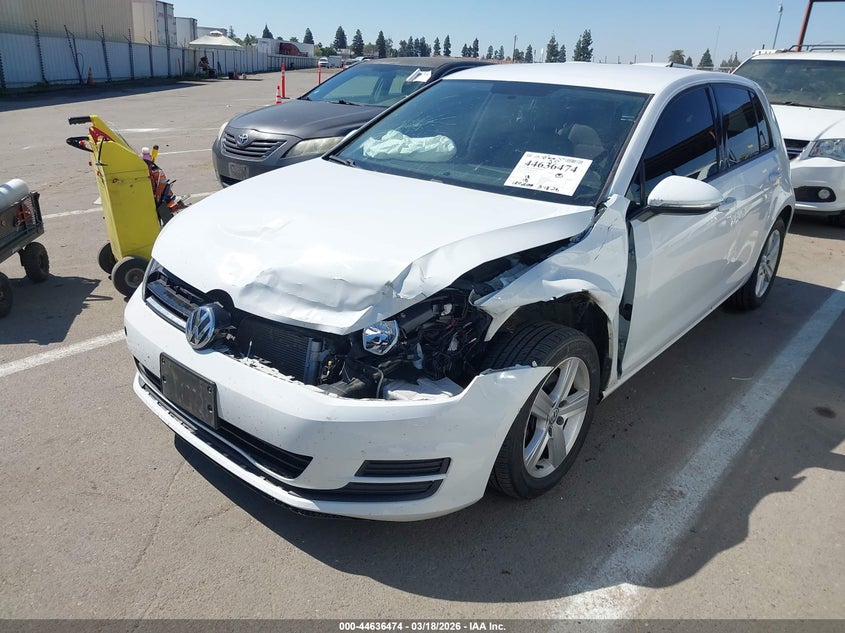 2015 Volkswagen Golf Tdi S 4-Door