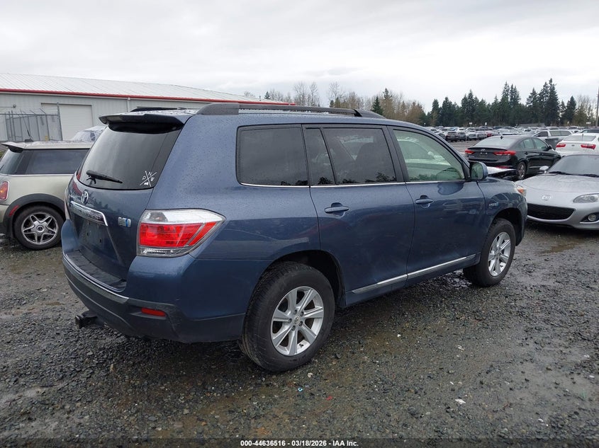 2013 Toyota Highlander Hybrid Base V6