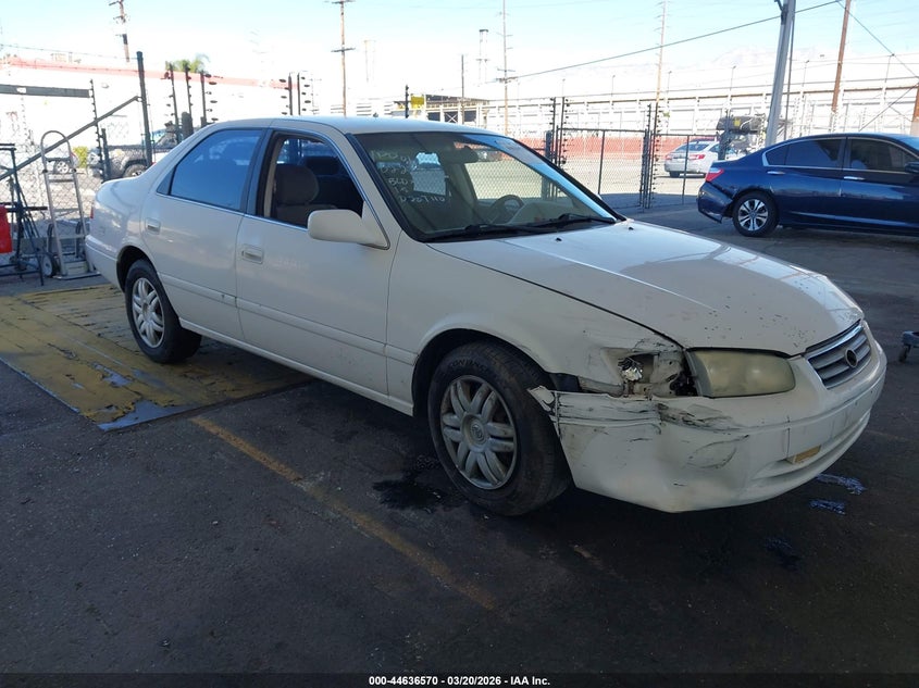 2000 Toyota Camry Le