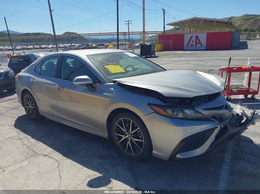 2023 Toyota Camry Se Hybrid